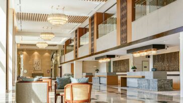 Hilton Clark Sun Valley Resort Lobby