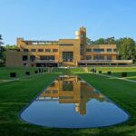 Villa Cavrois by Velvet via Wikipedia CC