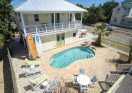 Carriage House above the garage. Walk to the beach and swim in the pool!