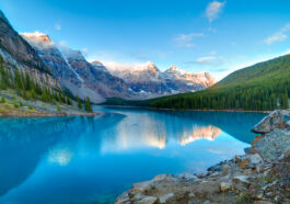 Lake Louise in Alberta photo via Depositphotos
