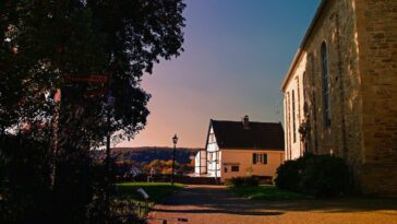 Old Town Kettwig via Pixabay