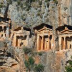 Kaunos rock graves photo via Pixabay