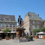 Statue of Ambiorix in Tongeren by Velvet via Wikimedia cc