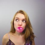 no chewing gum in Singapore by Quinten de Graaf via Unsplash