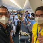 200 millionth passenger of Cebu Pacific with Lance Gokongwei - CEB's Chief Executive Officer
