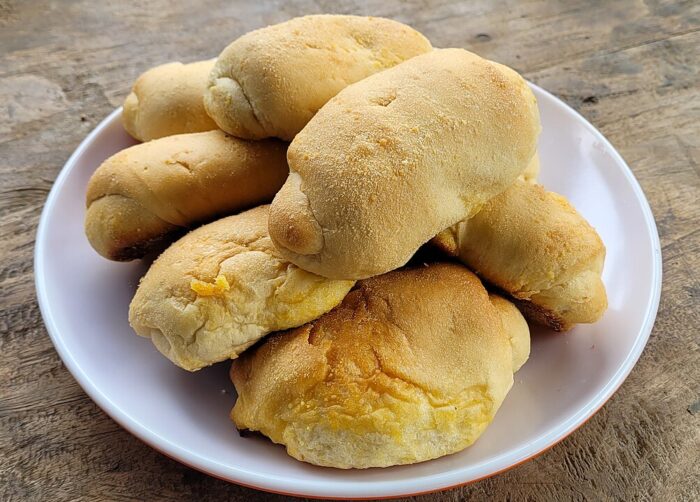Spanish Bread by Obsidian Soul via Wikimedia cc