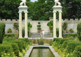Untermyer Park and Gardens by Beyond My Ken via Wikimedia cc
