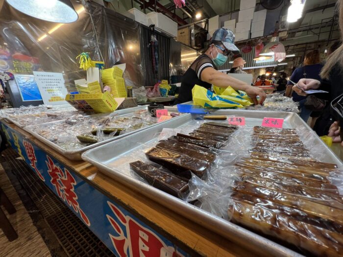 Rice Cakes at Donggang Hua Qiao Fish Market