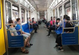 LRT 1 photo by Matthew Gan via Wikimedia cc