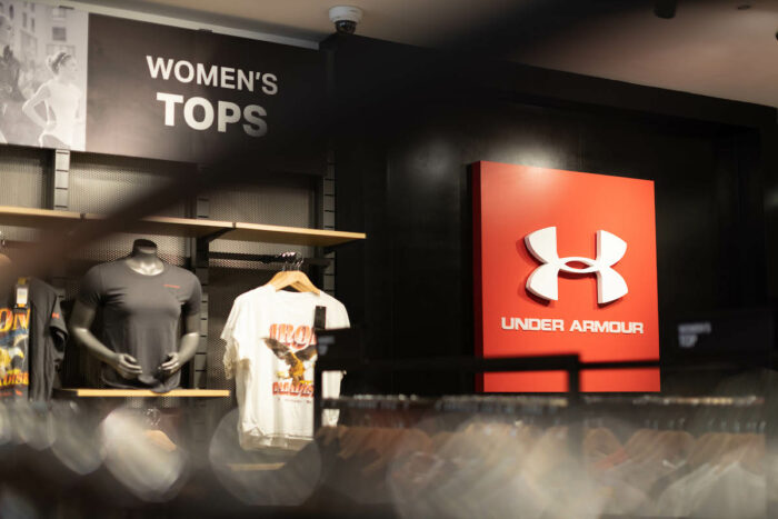 UNDERARMOUR