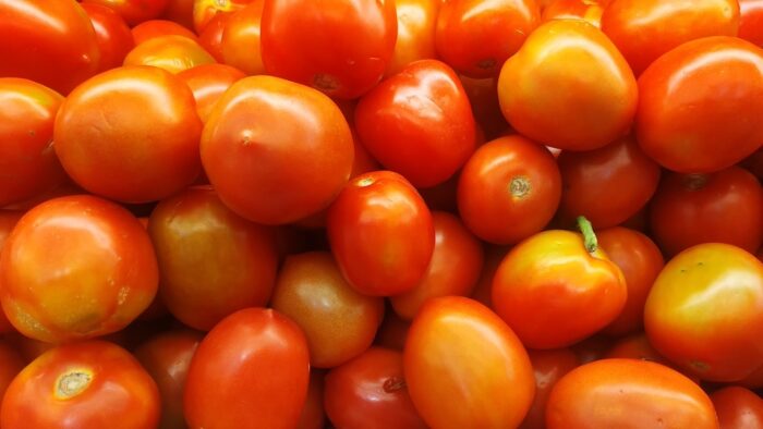 Kamatis or Tomato by Mufid Manjun via Unsplash