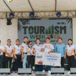 Boracay MICE Alliance awards the winner of HIGH 5 BORACAY’S Song Writing Competition with Php 100,000. In the photo are the officers of the Boracay MICE Alliance: Russel Cruz, Serafin Javelona, Virgillo Sacdalan, Claribel Casimero, Cleofe Albiso, President of Boracay MICE Alliance, Daenniel Fernandez, winner, Frolibar Bautista, Mayor of Malay, Crisanta Marlene P. Rodriquez, Regional Director of the Department of Tourism Region VI, Felix delos Santos, Malay Tourism Officer, and Michelle Molano.