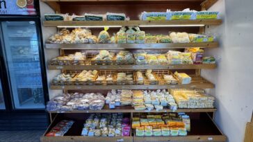 Products of Tibiao Bakery