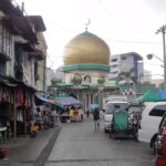 Manila Golden Mosque by Patrick Roque via Wikimedia cc