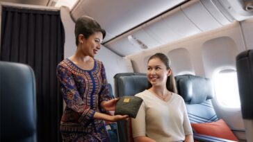 Singapore Airlines Premium Economy Amenity Kit