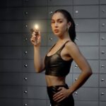 Julia B - No Maya