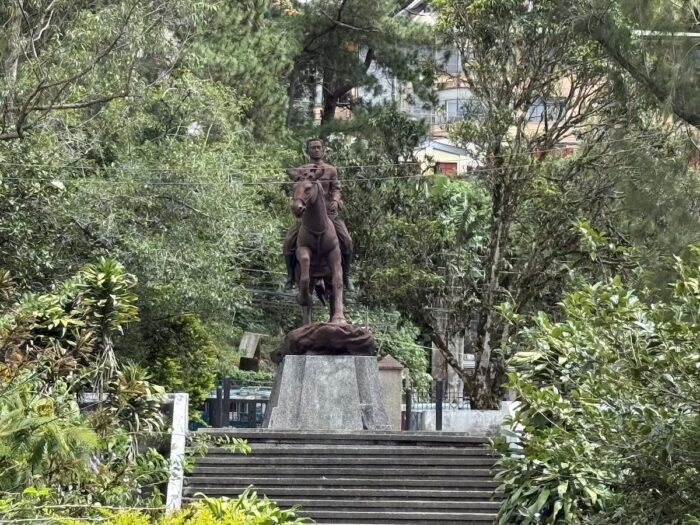 Emilio Aguinaldo Statue inside Emelio Aguinaldo Park in Baguio City