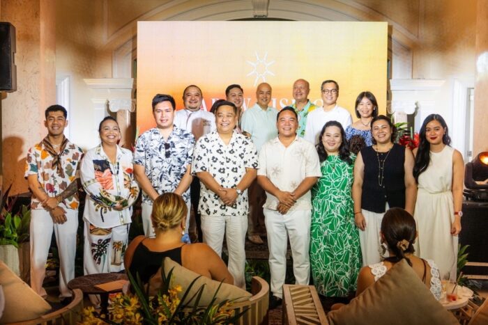 Araw’s Executive Committee and Operations Managers.