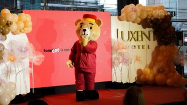 Lex Bear Makes a Heartfelt Debut at Luxent Hotel Photo credits: Jamin Lim Photography