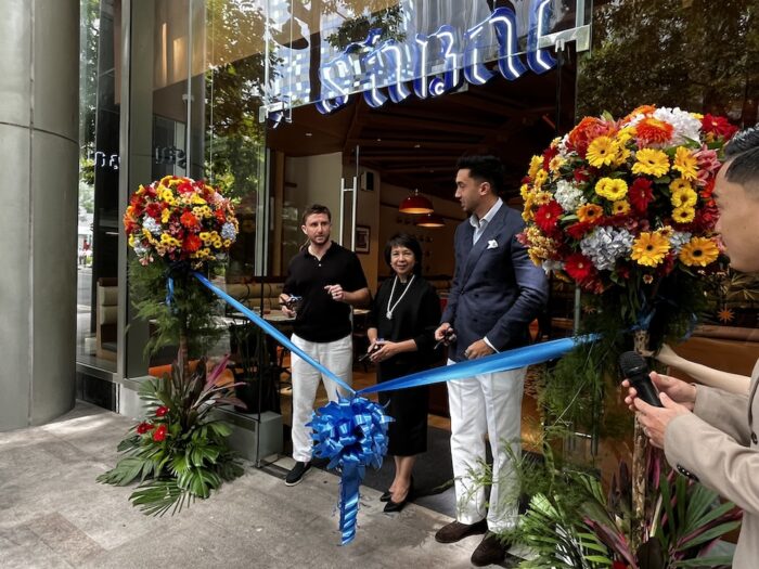 MANILA'S NEW OBSESSION: Thai Flavors Just EXPLODED!