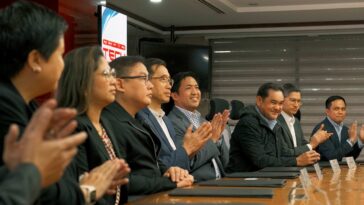 Representatives from PLDT Enterprise and Synermaxx celebrate over a decade of partnership and the expansion of their collaboration in enabling businesses through secure and reliable digital communications.