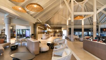Radisson Blu Resort Fiji lobby