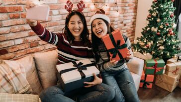 Get PLDT Home’s biggest holi-deals treats this Christmas!
