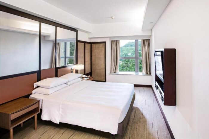 Royal View Hotel