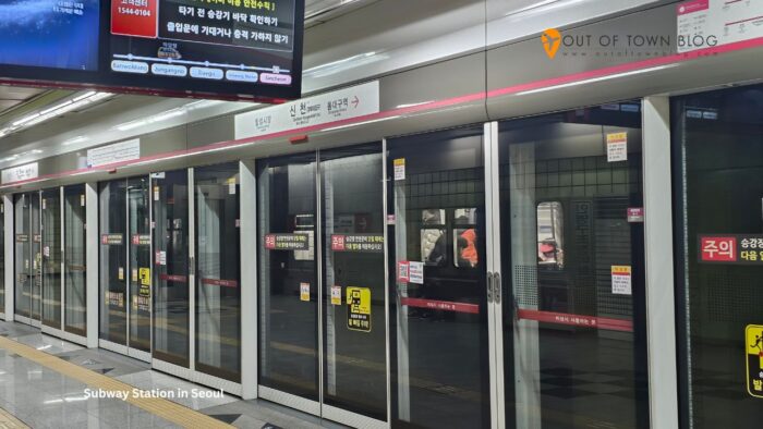 Subway Station in Seoul