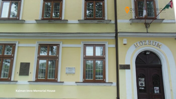 Kalman Imre Memorial House by Sudzuki Erina via Wikimedia cc