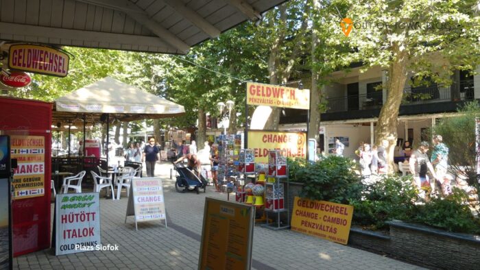 Plazs Siofok by Elekes Andor via Wikimedia cc