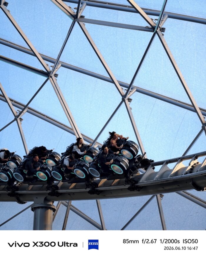 Anne Curtis, BJ Pascual ride rollercoaster shot on vivo X300 Ultra 3