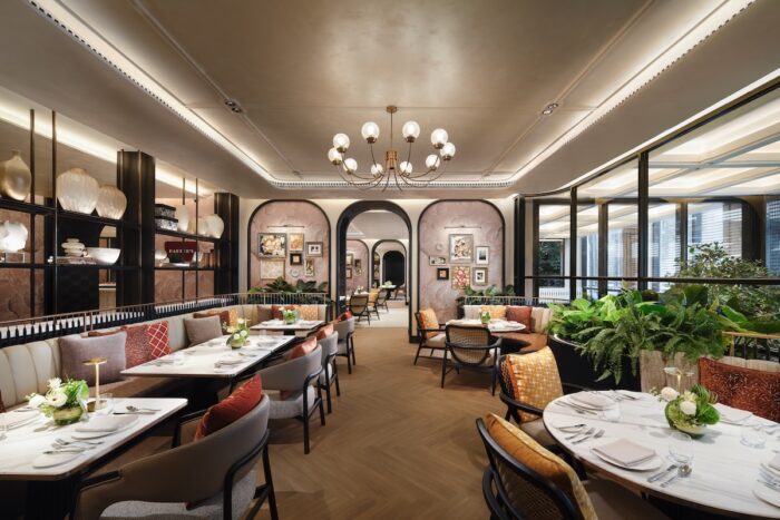Fairmont Bangkok Sukhumvit Harper's