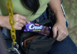 Cream-O Dark Choco